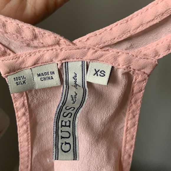 Button down silk top from Guess. Razor back. - Picture 4 of 4